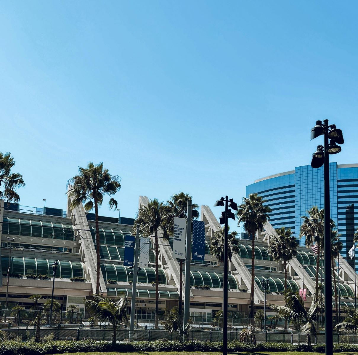 san diego convention center transportation
